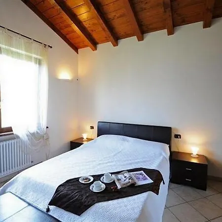 Mimosa * Menaggio
